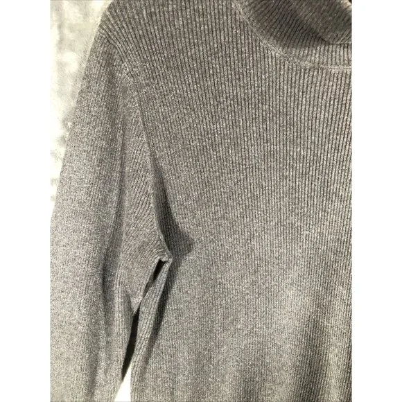 Old Navy Turtleneck Sweater Women’s Gray Adult Size Large - Picture 5 of 10